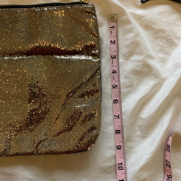 Victoria secret gold clutch - Picture 4 of 5